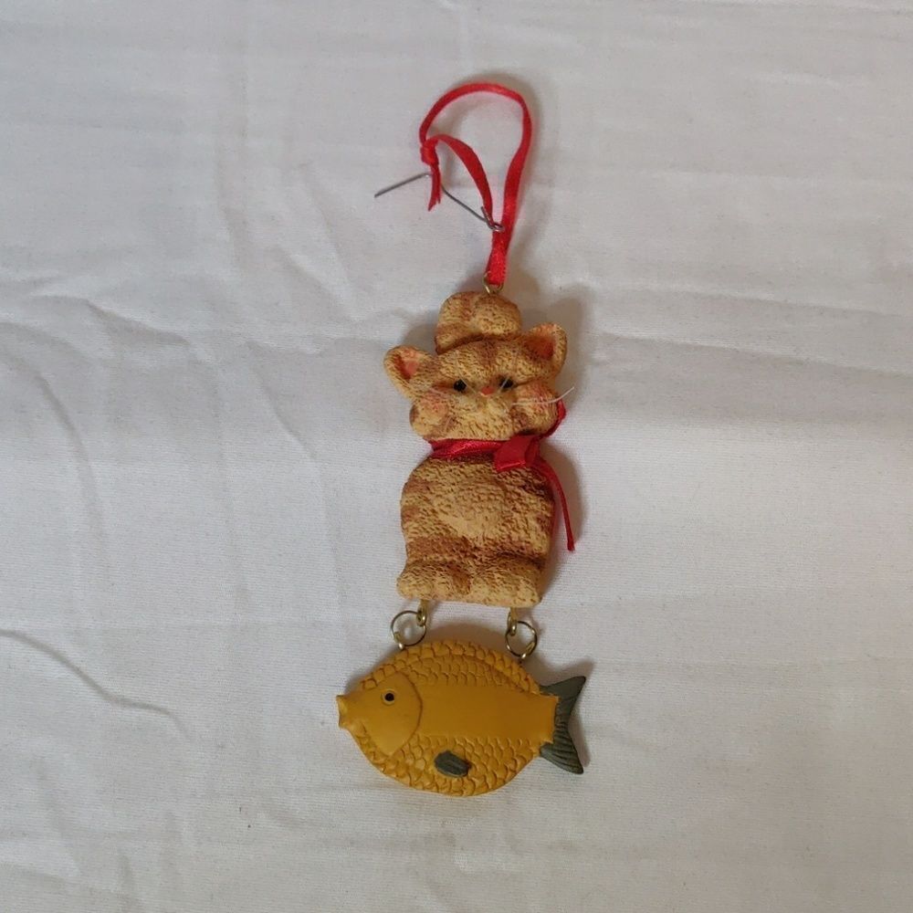 Kurt S. Adler Kitty‎ and Fish Christmas Ornament